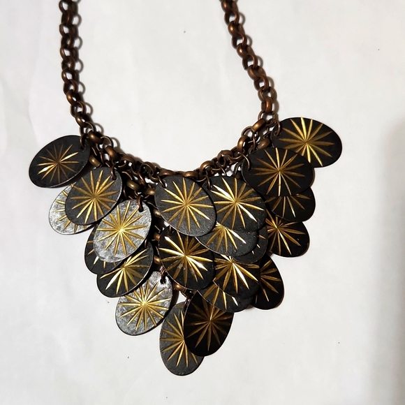 Bronze chain with black oval dangles Starburst motif vintage 9.00 with bundle - Picture 2 of 4